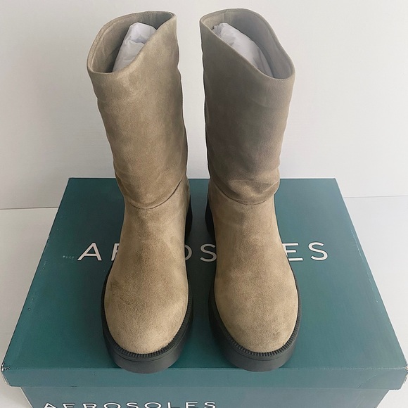 ✨New AEROSOLES Simple Suede Slouchy Short Boots 7.5M - Picture 4 of 10
